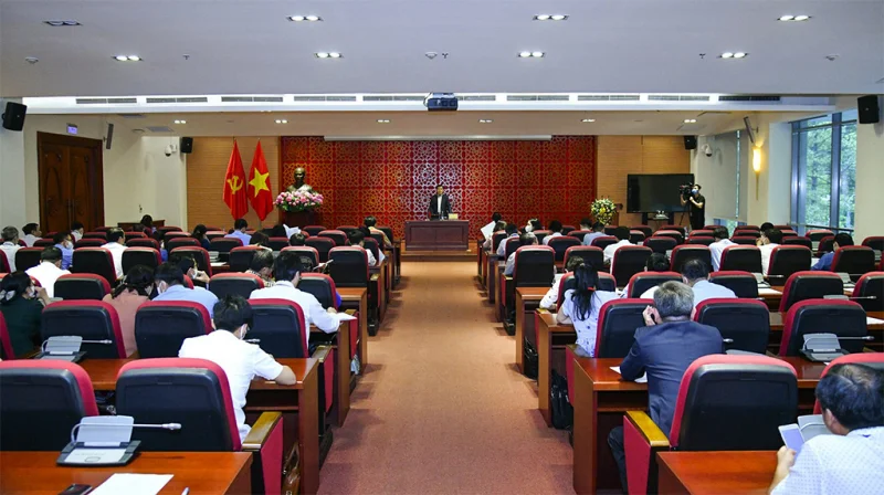 lanh-dao-a2-1653302446421.jpg