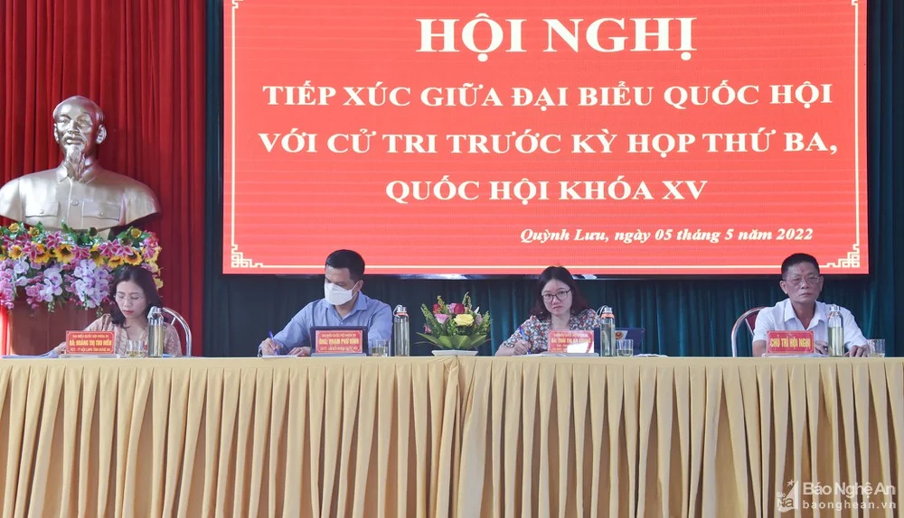 bna_qh9233438_552022.jpg