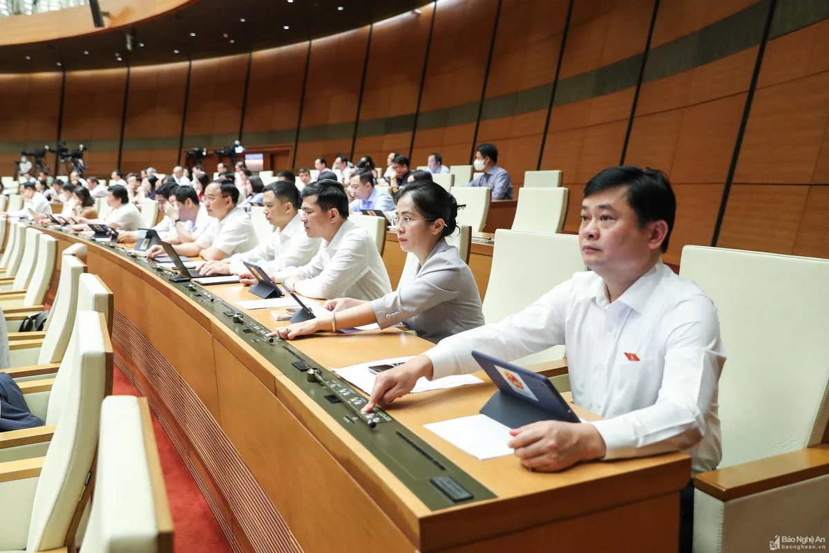 bna-dai-bieu-quoc-hoi-doan-nghe-an-bieu-quyetthong-qua-viec-dieu-chinh-chuong-trinh-ky-hop-thu-3-quoc-hoi-khoa-xv-anh-quang-khanh-7856.jpg