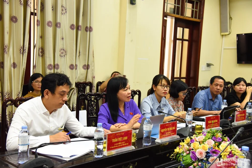 bna-dong-chi-nguyen-thi-mai-hoa-phat-bieu-thanh-le-6718.jpg