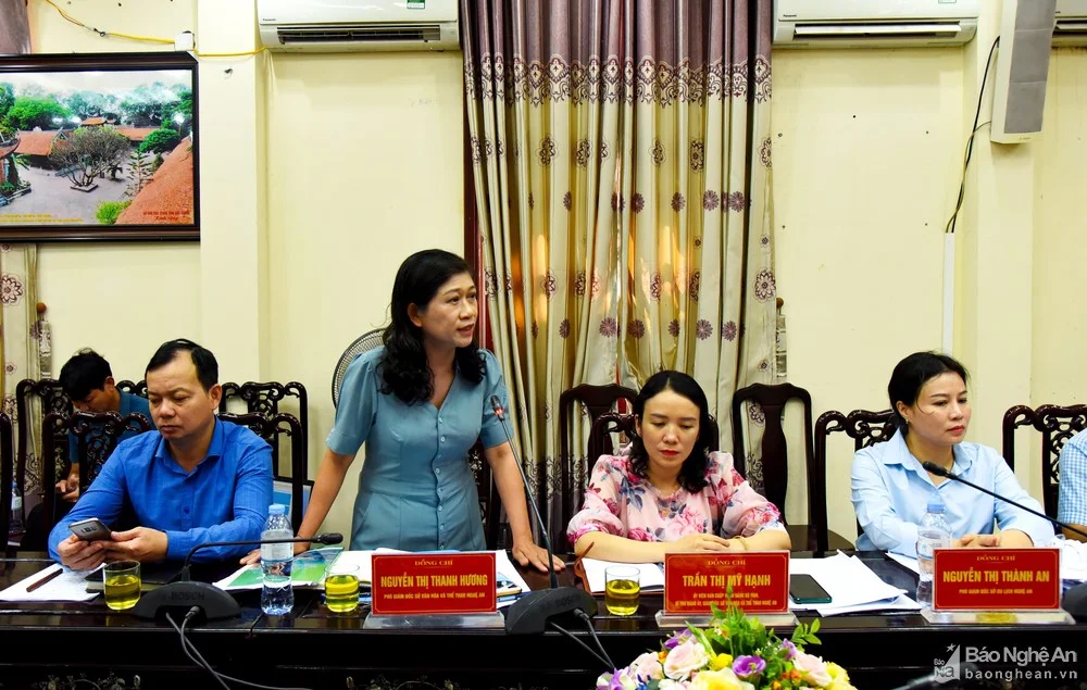 bna-dong-chi-nguyen-thi-thanh-huong-phat-bieu-thanh-le-3173.jpg