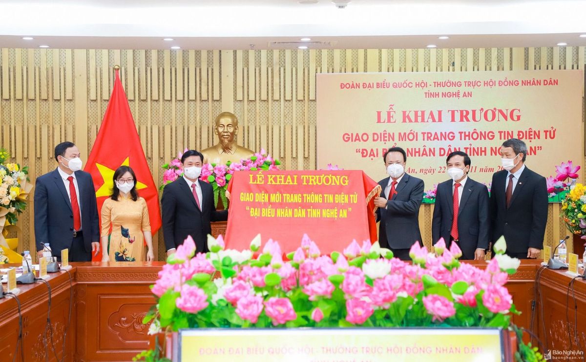 khai-truong-giao-dien-moi-trang-thong-tin-dien-tu-dai-bieu-nhan-dan-tinh-nghe-an.jpg