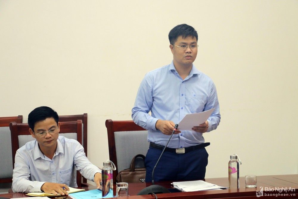 bna-pho-giam-doc-so-ngoai-vu-pham-van-toan-bao-cao-ve-viec-lay-y-kien-du-thao-quy-che-quan-ly-va-su-dung-vien-tro-anh-my-ha-692.jpg