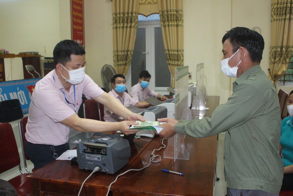 bnachinh-ong-thai-van-chin-o-xom-3-xa-ly-thanh-yen-thanh-vay-von-hssv-cho-con-trai-theo-hoc-dai-hoc-4162.jpg