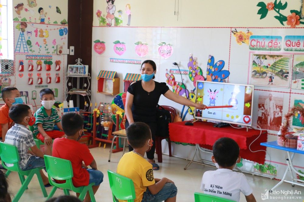 bna_hoc_sinh_mam_non_anh__mhjpeg4031252_5102021.jpg