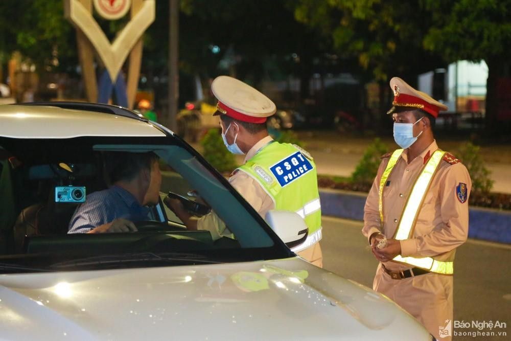 theo-do-ke-hoach-tuan-tra-kiem-soat-cua-doi-canh-sat-giao-thong-trat-tu-cong-an-tpvinh-se-trien-khai-tren-tat-ca-cac-tuyen-duong-vao-tat-ca-cac-ngay-trong-tuan-anh-dt-7740.jpg