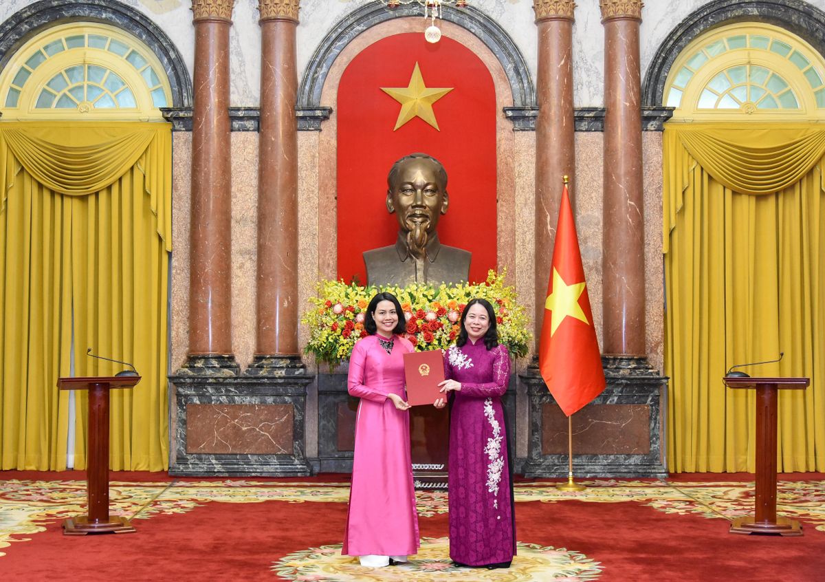 nth-8183-1098--n1.jpg
