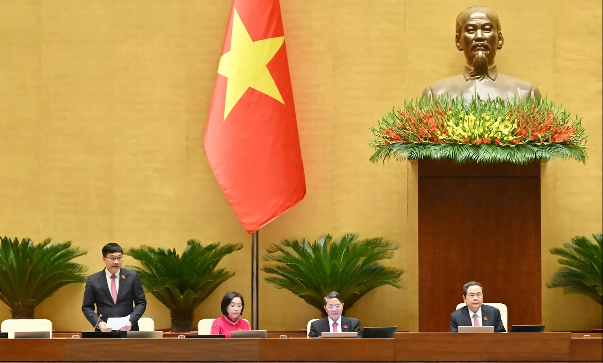 pho-chu-tich-quoc-hoi-vu-hong-thanh-dieu-hanh-phien-hop.jpg