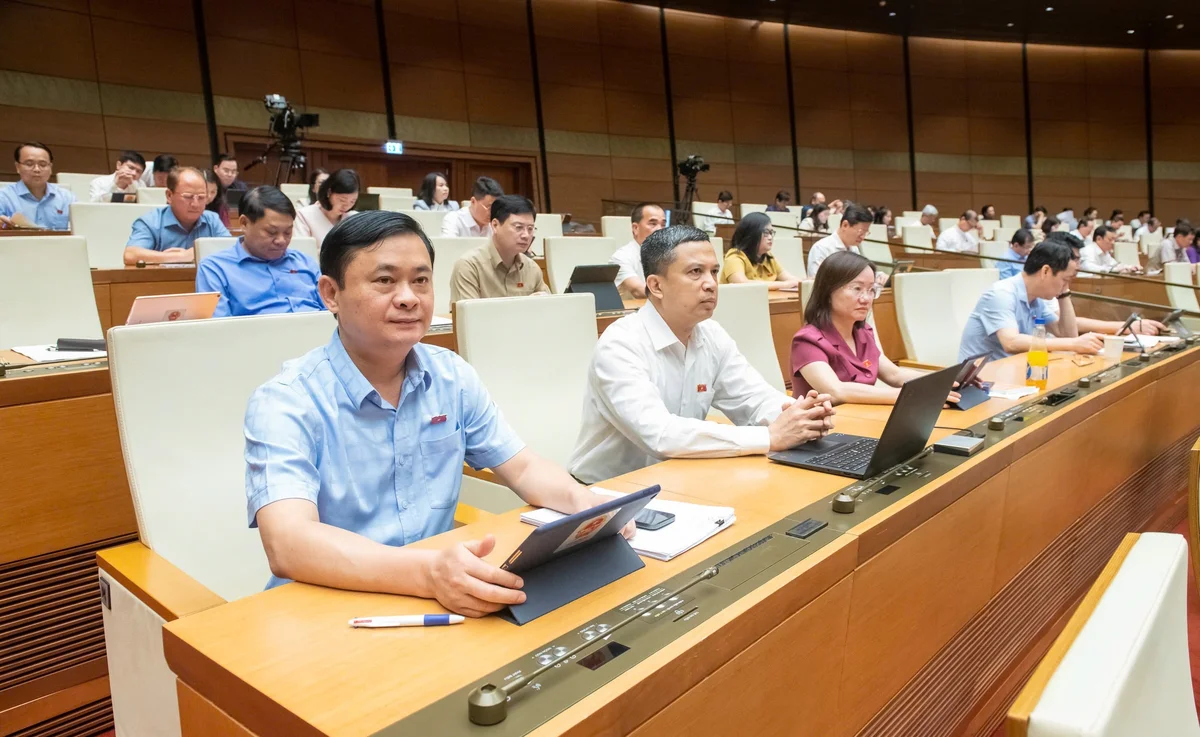 bna_quoc-hoi-ngay-8-5-7-161bfe26715795019c18d067c544f255.jpg