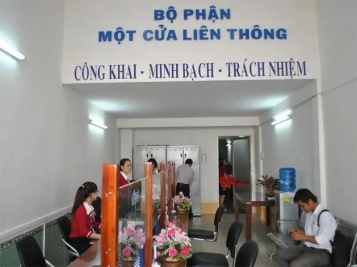 bcp.cdnchinhphu.vn-334894974524682240-2025-6-9-_mot-cua-lien-thong-174947421822081742632.jpg