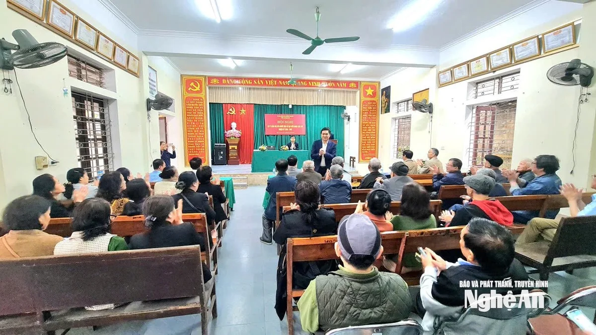 bna_ban-to-chuc-gioi-thieu-tieu-su-cac-ung-cu-vien.-anh-nguyen-toan.jpg