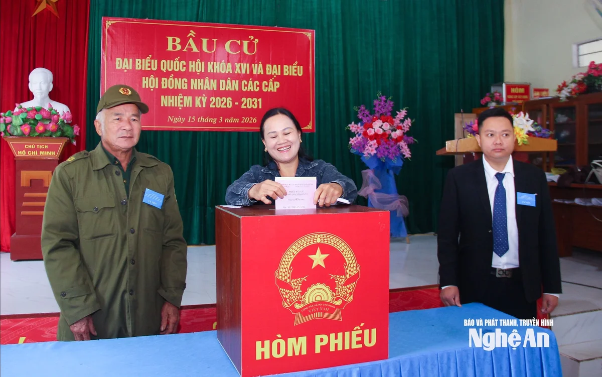 bna_-cu-tri-xa-muong-ham-tham-gia-bau-cu.jpg