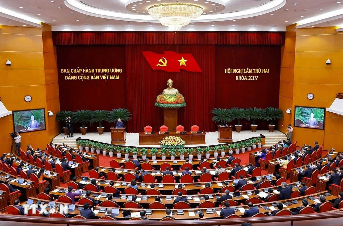 d695786ac7d5464cfdceb4fbea3c979bb8a4ad5-_ttxvn-be-mac-hoi-nghi-lan-thu-hai-ban-chap-hanh-trung-uong-dang-khoa-xiv-8662123-4.jpg