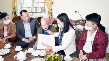 anh-chuc-tet-1.jpg