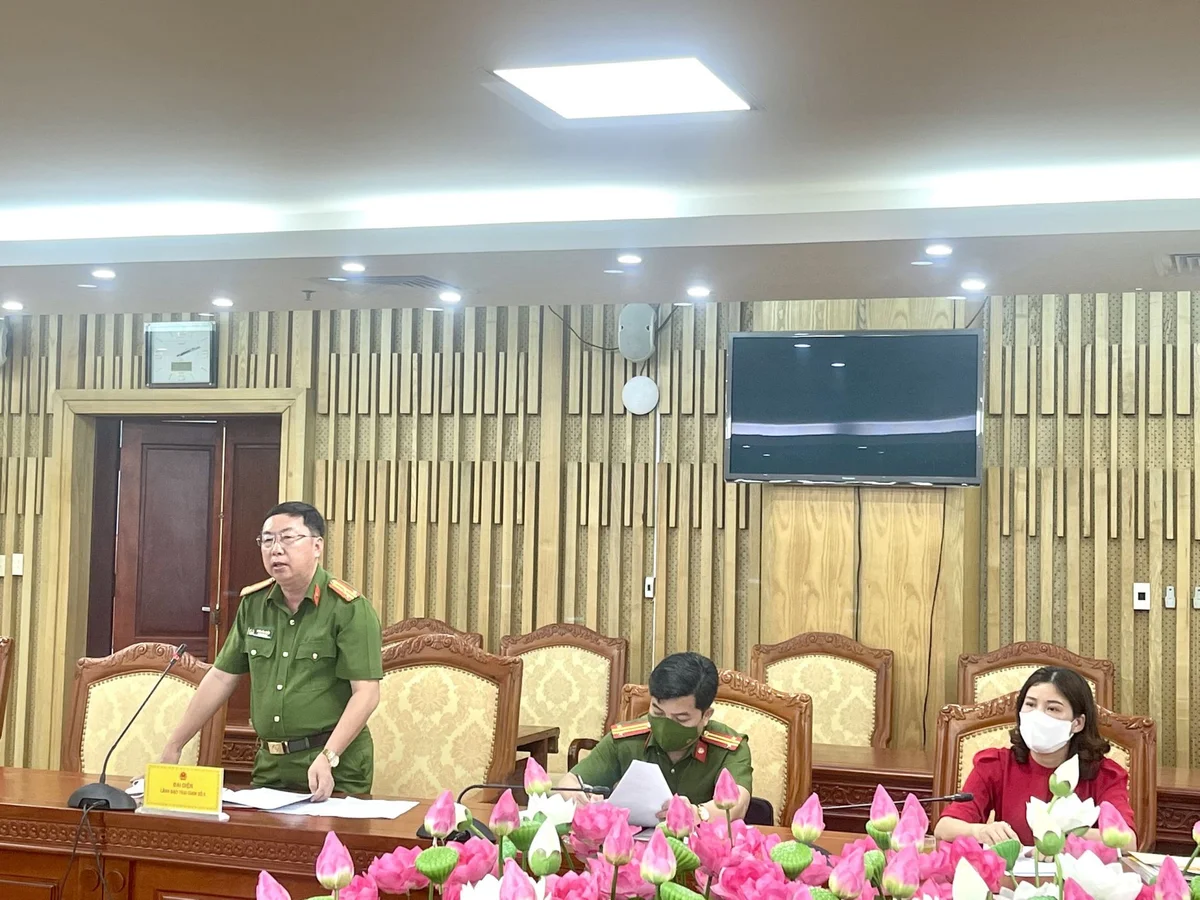thuong-ta-thai-van-thuy-pho-giam-thi-trai-6-trao-doi-thong-tin-cac-noi-dung-lien-quan-den-du-thao-nghi-quyet-thi-diem-mo-hinh-to-chuc-hoat-dong-lao-dong-huong-nghiep-day-nghe-cho-pham-nhan-ngoai-trai-giam-.jpg