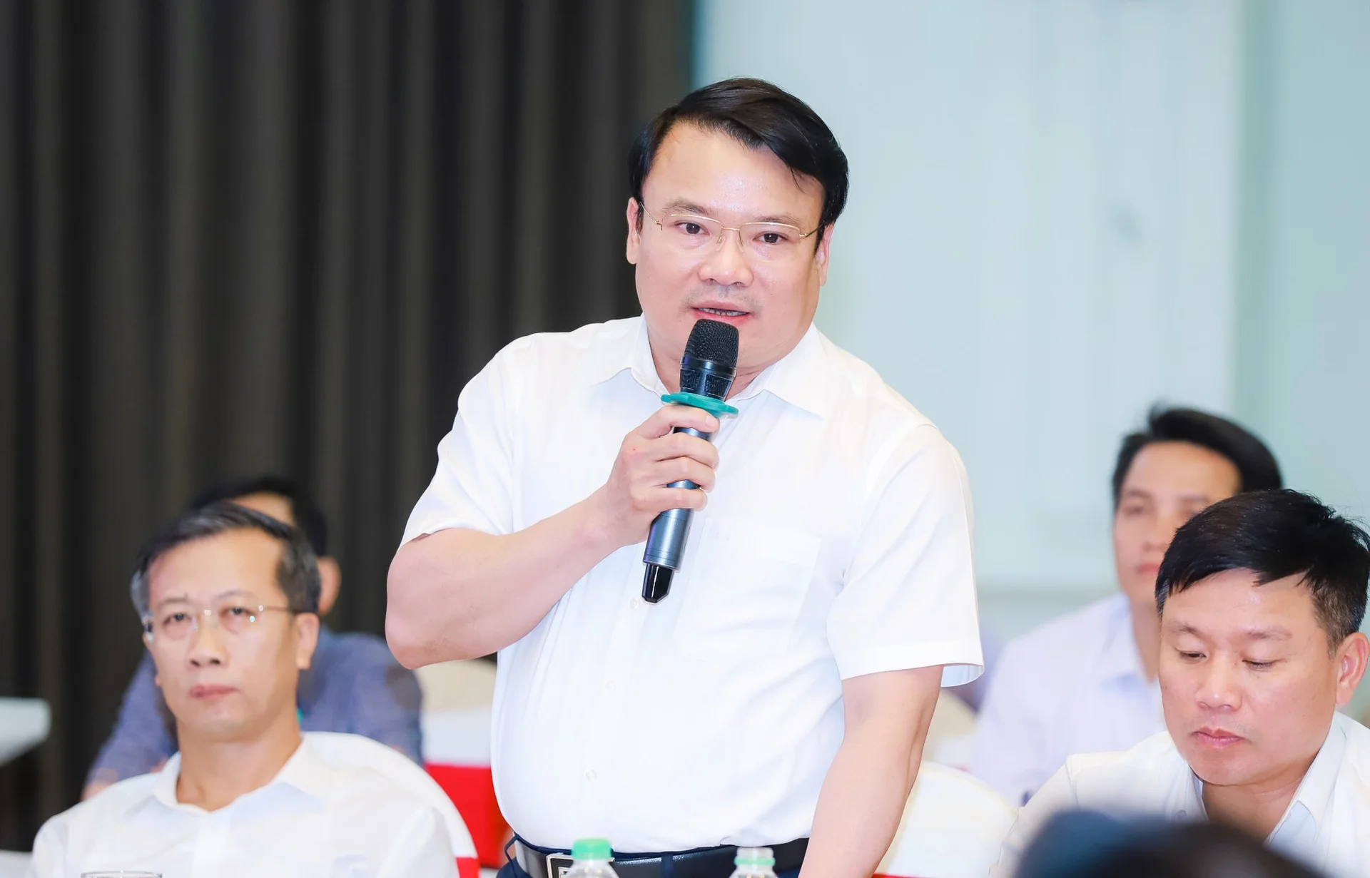 thuong-truc-hdnd-tinh-nghe-an-to-chuc-phien-giai-trinh-ve-cong-tac-giao-dat-giao-rung-quan-ly-bao-ve-va-phat-trien-rung--n4.jpg