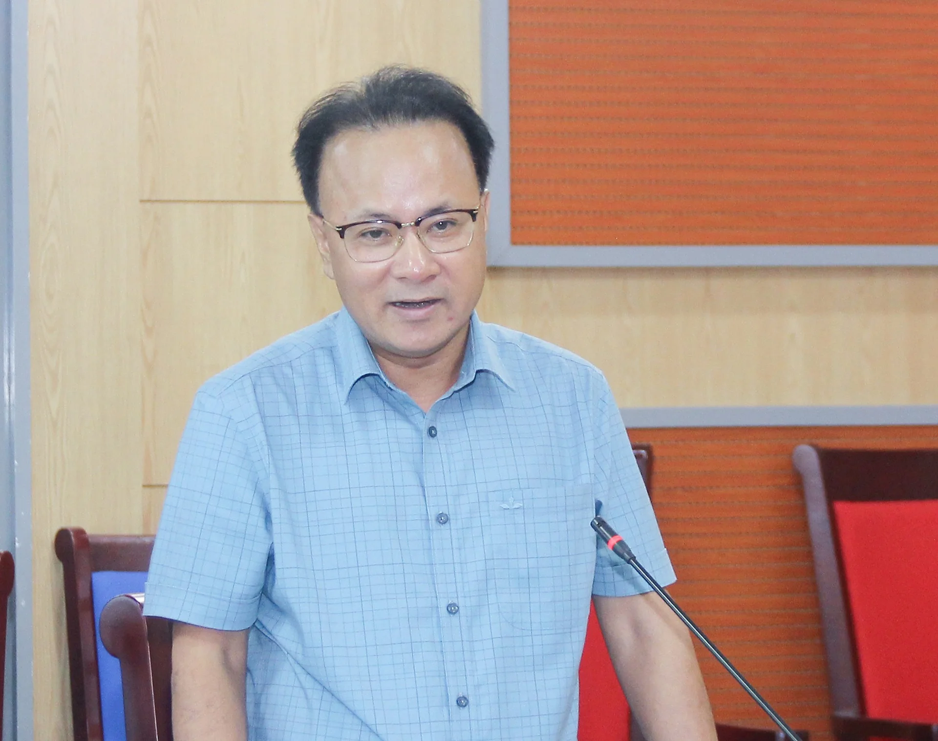 tham-tra-mot-so-du-thao-nghi-quyet-trinh-hdnd-tinh--n2.jpg