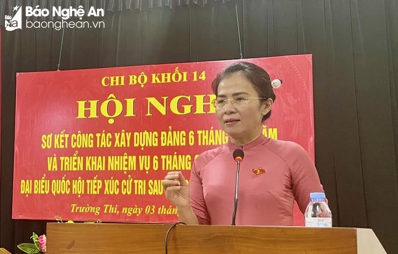 bna-dbqh-vo-thi-minh-sinh-bao-cao-ket-qua-ky-hop-thu-5-qh-khoa-xv-phan-hau-7567.jpg