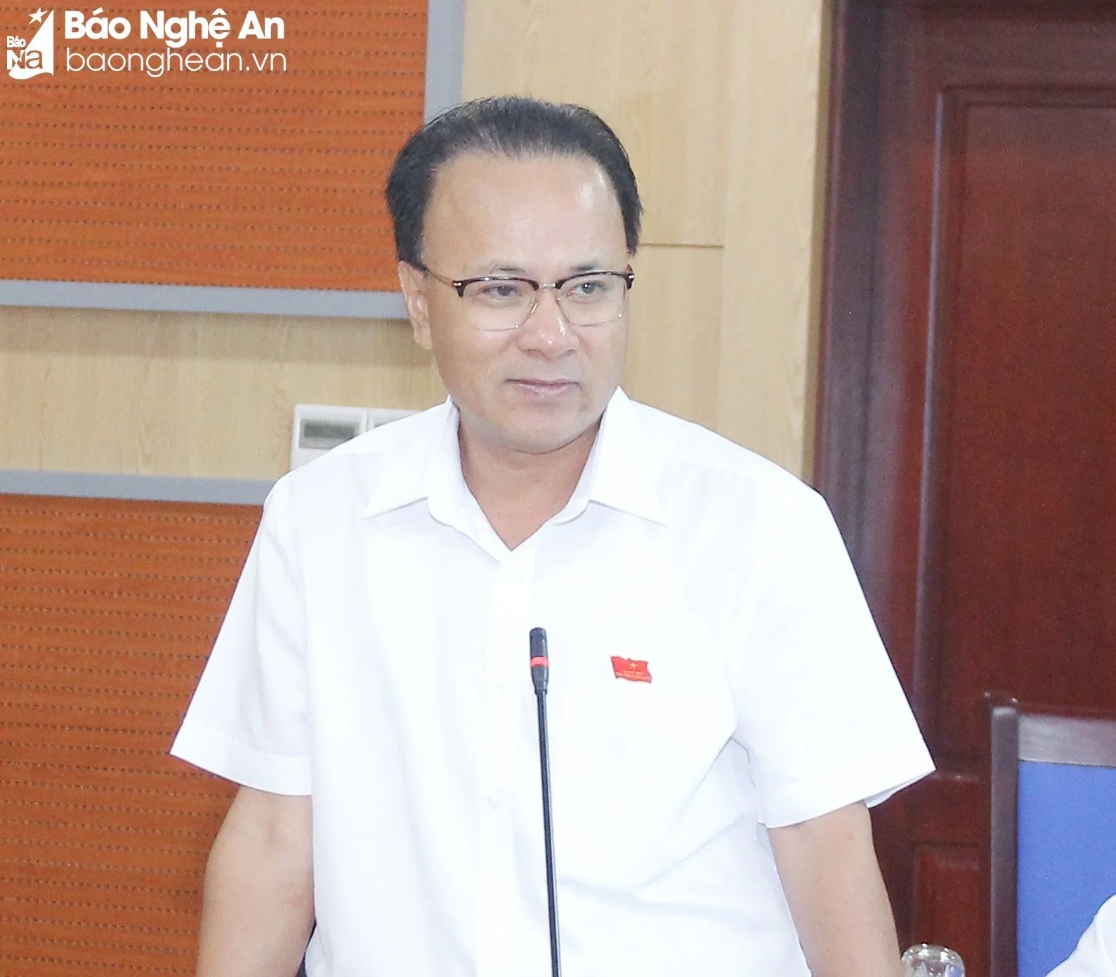 bna-mh12-8211.jpg