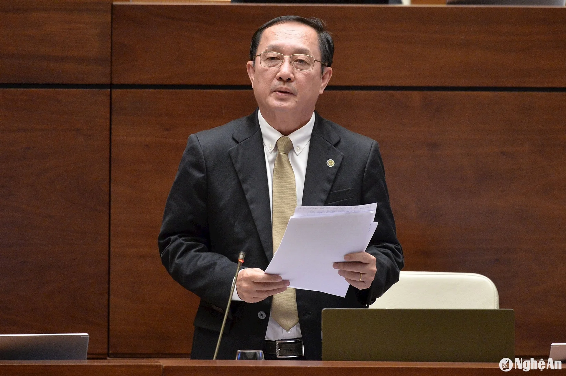 bna_bo-truong-bo-khoa-hoc-va-cong-nghe-huynh-thanh-dat(1).jpg