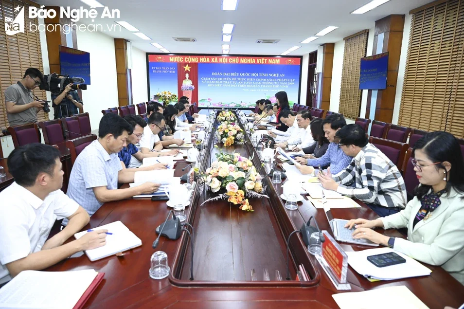 bna-7792-158.jpg.webp