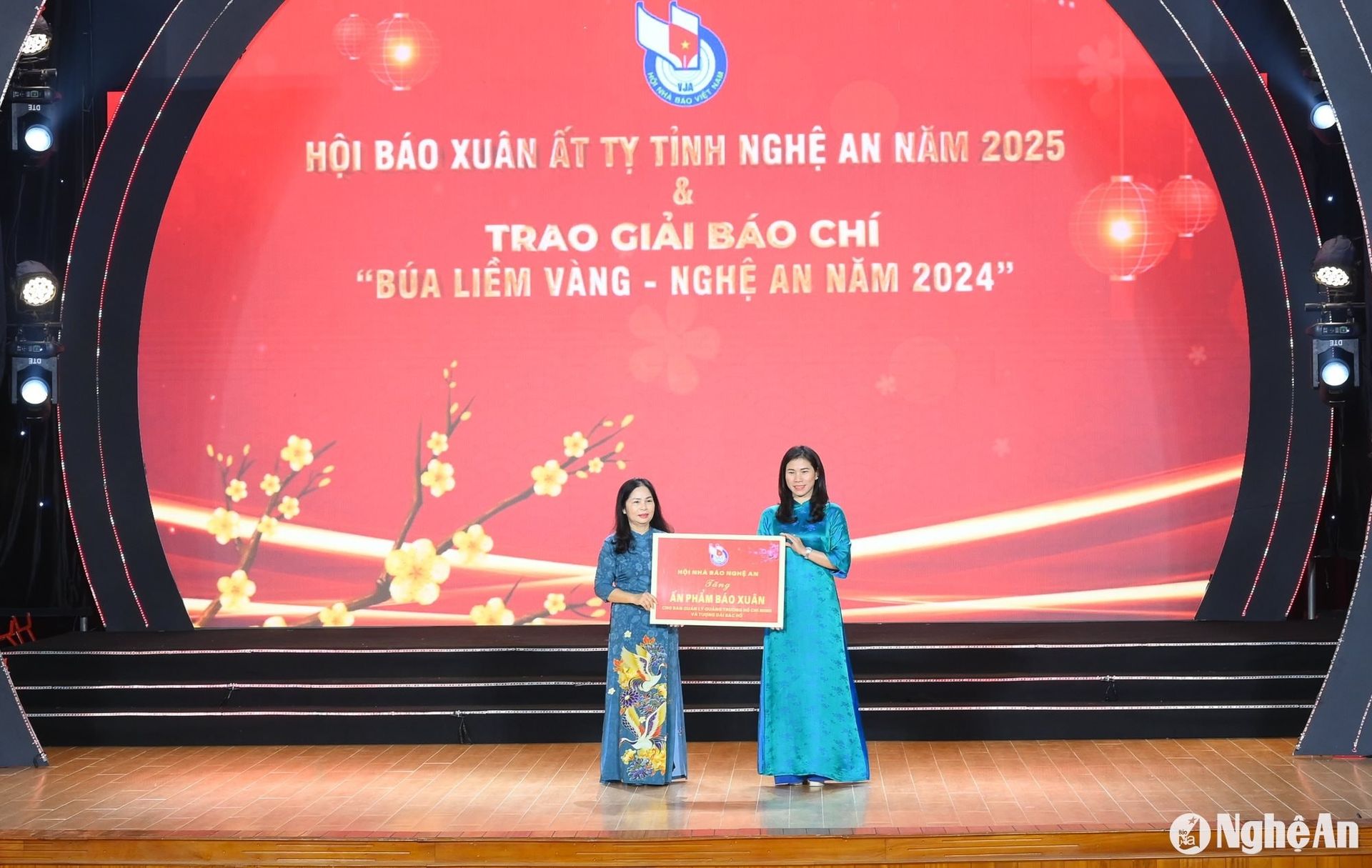 bna_0414.jpg